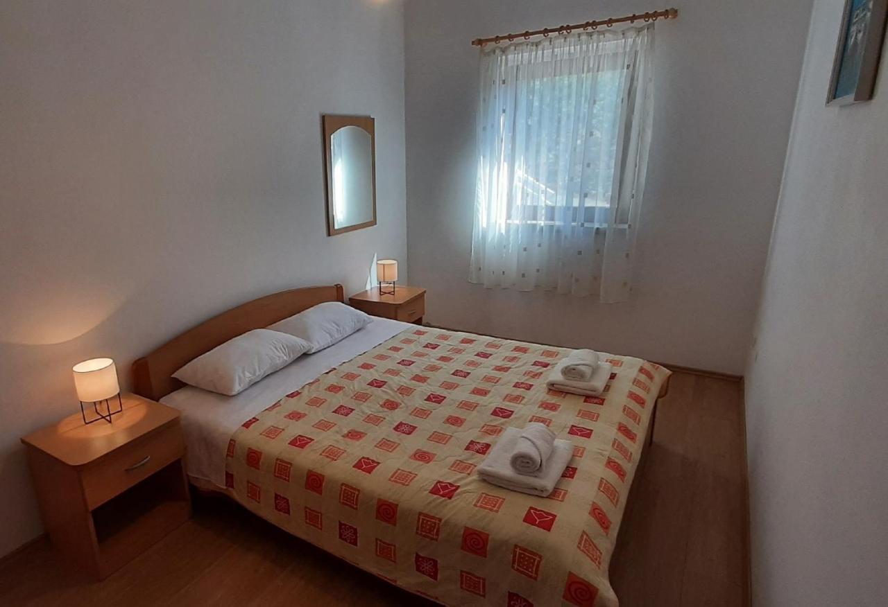 Apartment Classic Zrnovo Eksteriør billede